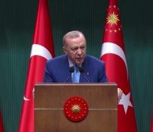 Cumhurbaşkanı Erdoğan: Ana muhalefet Partisi milletvekilinin edep sınırlarını aşan &ccedil;irkin ifadelerini esefle karşılıyoruz