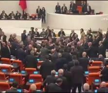 TBMM'de arbede yaşandı