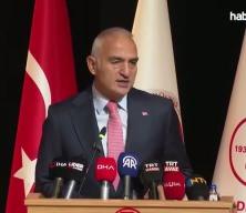 T&uuml;rk diline hizmet edenler &ouml;d&uuml;llendirildi!