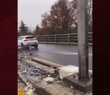 Ke&ccedil;i&ouml;ren fatih k&ouml;pr&uuml;s&uuml;&rsquo;nde aylar s&uuml;ren &ccedil;alışma tepkisi: ABB ikinci iş makinesini g&ouml;nderdi