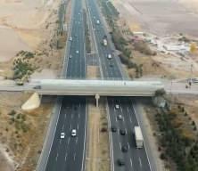 Ankara'da tek iş&ccedil;iyle yapılan k&ouml;pr&uuml; &ccedil;alışması pes dedirtti