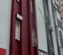 Antalya'da acı tesad&uuml;f! &Ouml;nce oğlu, şimdi de annesi binadan d&uuml;şerek hayatını kaybetti