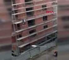 Avcılar'da iş&ccedil;ilerle mahalle sakini arasında g&uuml;r&uuml;lt&uuml; kavgası &ccedil;ıktı