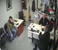 Bor&ccedil; i&ccedil;in d&uuml;kkana bomba attılar!