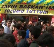 İzmirli d&ouml;nerci, Sadettin Saran&rsquo;a verdiği s&ouml;z&uuml; tuttu