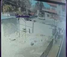 Şanlıurfa'da kontrolden &ccedil;ıkan beton mikseri dehşet sa&ccedil;tı