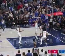 Alperen Şeng&uuml;n sakatlandı, Houston Rockets Dallas&rsquo;a kaybetti