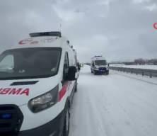 Elazığ'da yolcu minib&uuml;s&uuml; şarampole u&ccedil;tu: 9 yaralı