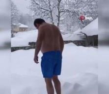 Sakarya'da soğuğa meydan okudular!