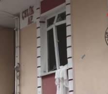 Esenyurt&rsquo;ta 4 katlı binanın giriş katında patlama: Olay yerine ekipler sevk edildi