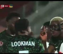 Osimhen Nijerya milli takımındaki m&uuml;sabakasında Lookman'a fena sinirlendi