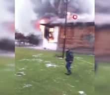 450 yıllık cami, Cuma namazı sırasında alevlere teslim oldu