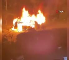 Avcılar'da seyir halindeki İETT otob&uuml;s&uuml; yandı