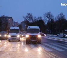 Edirne'de kar ve buzlanma zincirleme trafik kazalarına neden oldu