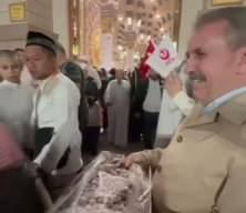 Destici, Mescid-i Nebevi&rsquo;de vatandaşlarla buluştu