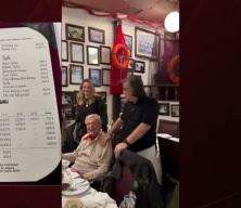 Rahmi Ko&ccedil;&rsquo;un balık keyfi yaptığı mek&acirc;nın men&uuml; fiyatları ortaya &ccedil;ıktı