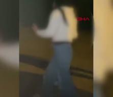 Adana'da gen&ccedil; kızların 'erkek arkadaş' kavgası: Yere yatırıp tekmelediler