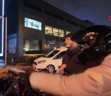 Avcılar'da trajikomik olay: Zarfı polise a&ccedil;tırdı, cezayı yedi