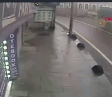 Beykoz'da 2 İETT otob&uuml;s&uuml; kafa kafaya &ccedil;arpıştı