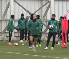 Deniz T&uuml;r&uuml;&ccedil;: 'Şu anki durum bize yakışmıyor'