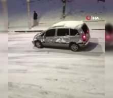 İstanbul'da yollar buz pistine d&ouml;nd&uuml;! Trafik kazaları peş peşe geldi