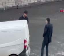 Sultangazi'de enişte ile kayınbirader arasında gerginlik; birbirlerine silah &ccedil;ektiler