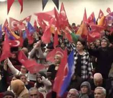 Yayman&rsquo;dan Adana&rsquo;da bayrak ve anayasa vurgusu, muhalefete sert eleştiriler