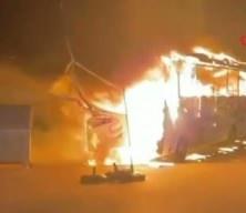 Bulgaristan'dan İzmir'e hareket eden yolcu otob&uuml;s&uuml; alev topuna d&ouml;nd&uuml;