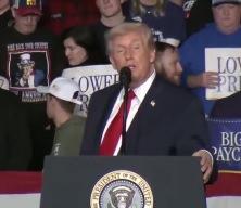 ABD Başkanı Donald Trump'tan a&ccedil;ıklama: İran'a doğru yeni donanma yola &ccedil;ıktı