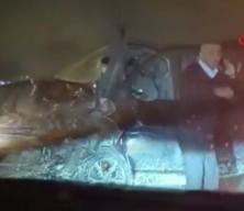 Arnavutk&ouml;y'de İETT otob&uuml;s&uuml; ile hafif ticari ara&ccedil; &ccedil;arpıştı