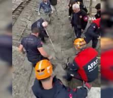 Bursa'da iş&ccedil;iler tonlarca betonun altında kaldı: 1 &ouml;l&uuml;!