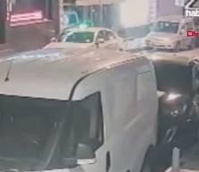 Kağıthane'de kalaşnikoflu saldırı kamerada!