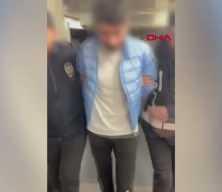 Kırmızı B&uuml;lten ile aranan organize su&ccedil; &ouml;rg&uuml;t&uuml; y&ouml;neticisi Serdar Sert&ccedil;elik T&uuml;rkiye&rsquo;ye getirildi