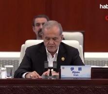 Pezeşkiyan&rsquo;dan y&ouml;netime mesaj: Halkın memnuniyeti olmadan azınlığın mutluluğu işe yaramaz