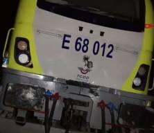 Balıkesir'de toprak kaydı, yolcu treni raydan &ccedil;ıktı