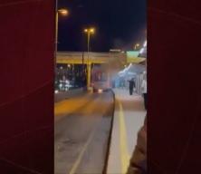 &Uuml;sk&uuml;dar&rsquo;da metrob&uuml;ste yangın