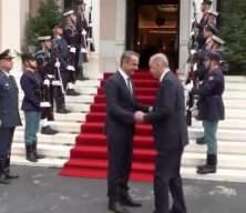 Yunanistan Başbakanı Mi&ccedil;otakis "T&uuml;rkiye ile en b&uuml;y&uuml;k sorunumuz" s&ouml;zleri g&uuml;ndem oldu