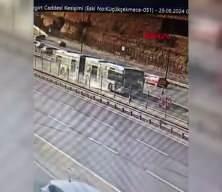 K&uuml;&ccedil;&uuml;k&ccedil;ekmece'deki metrob&uuml;s kazası sonrası tutuklanan şof&ouml;r tahliye edildi