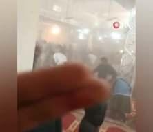 Pakistan'da Cuma namazında bir camide patlama