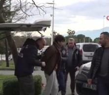 Sosyal medyada tanıştığı mobilya ustasını &ouml;ld&uuml;ren cani &ccedil;ıkarıldığı mahkemece tutuklandı