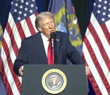 Trump'tan skandal paylaşıma skandal savunma! &Ouml;z&uuml;r dilemeyi reddetti