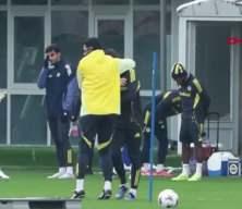 Domenico Tedesco forvet tercihini yaptı! Fenerbah&ccedil;e-Gen&ccedil;lerbirliği! Muhtemel 11'ler