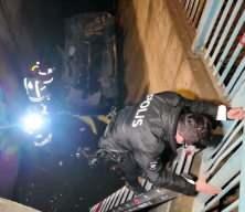 Kartal'da alkoll&uuml; taksi s&uuml;r&uuml;c&uuml;s&uuml; 5 metrelik dereye u&ccedil;tu