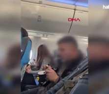 U&ccedil;akta sigara i&ccedil;en yolcu kara listeye alındı