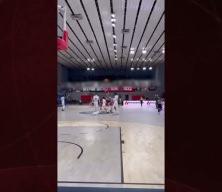 Yunan taraftarlardan Beşiktaş ma&ccedil;ında skandal pankart