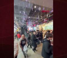 Başakşehir'de iftarın ardından iki grup arasında &ccedil;ıkan kavga kamerada