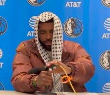 İslamiyet'i se&ccedil;tiğini a&ccedil;ıklayan NBA'in yıldızı, Gazze'de &ouml;ld&uuml;r&uuml;len gazetecileri andı