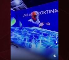 İsvi&ccedil;reli spiker, soykırım destek&ccedil;isi İsrailli sporcuyu ifşa etti