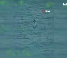 Meksika Donanması, yaklaşık 4 ton uyuşturucu taşıyan denizaltıyı ele ge&ccedil;irdi