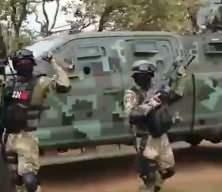 Meksika'da &uuml;lke karıştı: Kartel &uuml;yeleri hava limanını bastı